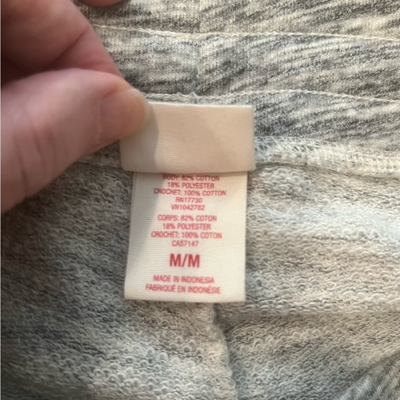 Mossimo Supply Co. Women’s Gray with White Embroidered Lace Accented Shorts - Picture 5 of 5